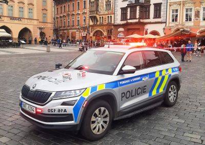 В Праге оцепили Староместскую площадь из-за подозрительных предметов