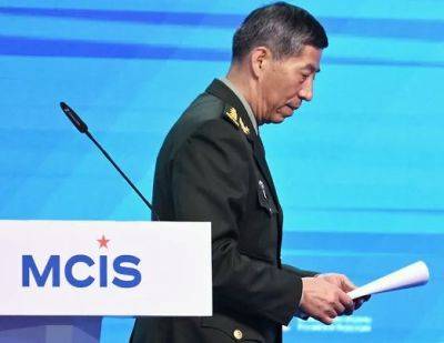 Министр обороны Китая Ли Шанфу отправлен в отставку