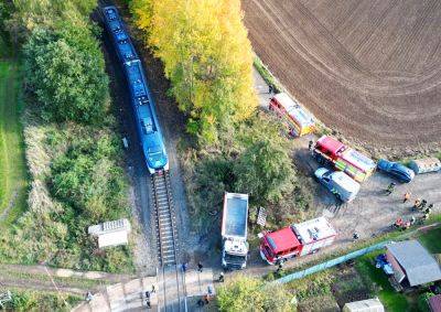 В Чехии произошло новое столкновение поезда с грузовиком