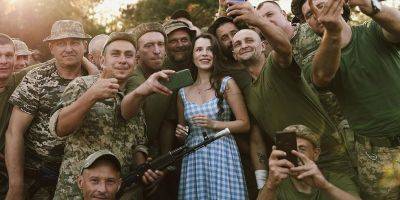 «Потому что они — дуры». Христина Соловий высказалась о «приспособленцах» в украинском шоу-бизнесе, которые не едут выступать на фронт