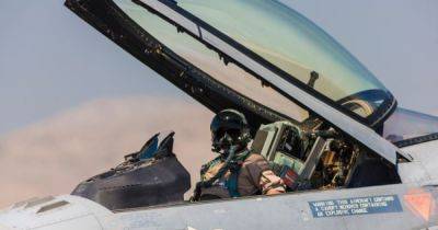 В США украинские пилоты начали летную подготовку на F-16