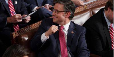 Новым спикером Палаты представителей США стал Майк Джонсон, который выступал против помощи Украине