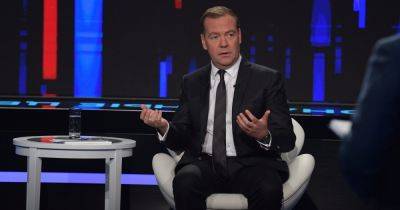 "Примите решение о возвращении Судет": Медведев призвал Чехию пойти на уступки из-за Крыма