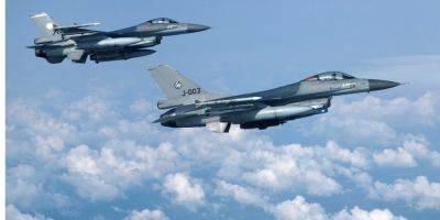 Игнат прокомментировал информацию о начале летных учений украинцев на F-16