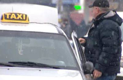 "Вы больные люди": таксиста, который из-за украинского языка выставил пассажиров с авто, ждет наказание