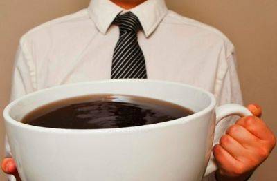 Кто бы мог подумать: как злоупотребление кофе в молодости влияет на здоровье в старости