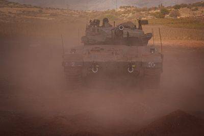 В Израиле уменьшилось число граждан, которые выступают за наземную операцию в Секторе Газа