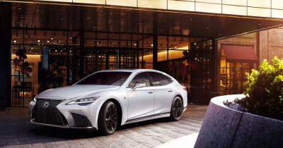 Богатое оснащение и передовые технологии: представлен самый роскошный седан Lexus (фото)