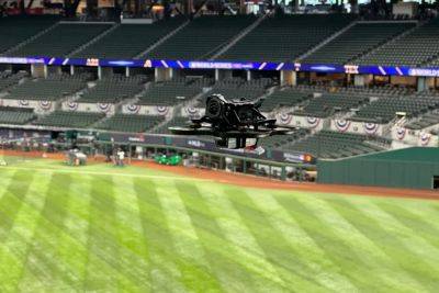 Fox Sports будет транслировать бейсбол с помощью FPV-дронов - itc.ua - state Texas - Украина - Мариуполь - state Arizona