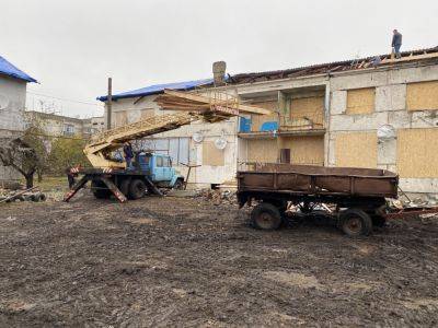 «Значительные повреждения»: в Боровой восстанавливают дома после удара РСЗО