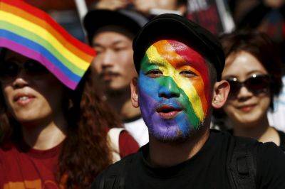 Япония объявляет стерилизацию трансгендерных лиц незаконной