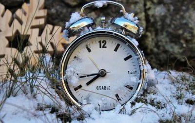 Ночью Украина перейдет на "зимнее" время