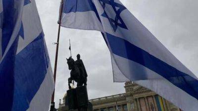 Глава минобороны Чехии призывает выйти из ООН в знак солидарности с Израилем