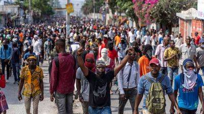 Совбез ООН одобрил отправку иностранных военных на Гаити