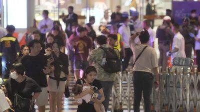 Подросток открыл стрельбу в торговом центре Бангкока - ru.euronews.com - Таиланд - Бангкок