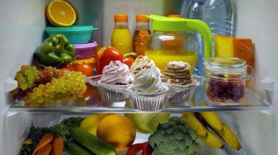 Не травитесь просрочкой: какие продукты следует выбросить сразу после отключения холодильника