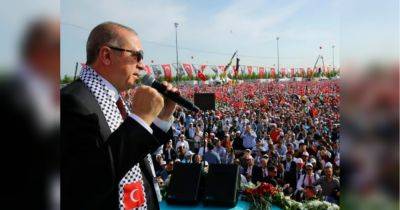 Эрдоган угрожает Западу: Израиль отозвал всех своих дипломатов из Турции