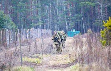 Украинские пограничники задержали белоруса, который через болото перешел границу