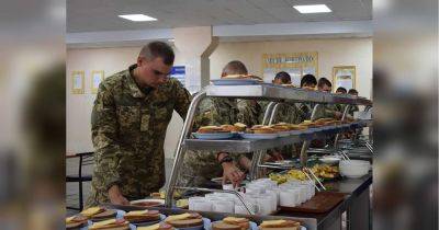 Поставщики продовольствия для армии зарабатывали по 8 грн на буханке: журналисты обнародовали результаты аудита Счетной палаты