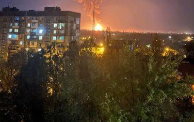 В Донецке загорелся склад с горючим - соцсети
