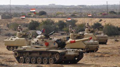 Египет направил танки и бронетехнику к границе с Сектором Газа