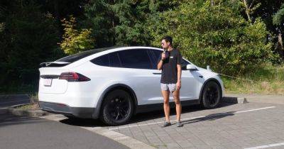 Владелец Tesla Model X превратил свое авто в практичный дом на колесах (видео)