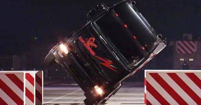 Опасный трюк: каскадер установил необычный мировой рекорд на грузовике (видео)