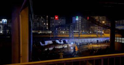 Sky News - Джордж Мелони - В Венеции автобус упал с моста: среди погибших есть украинцы (фото, видео) - focus.ua - Украина - Италия - Германия - Рим - Венеции