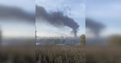 Сначала прогремел взрыв: в Красноярске вспыхнул пожар на алюминиевом заводе (видео)