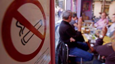 В Великобритании хотят ввести новые ограничения по продаже сигарет