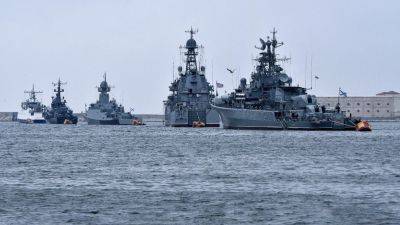Корабли ЧФ РФ частично перебросили из Севастополя в Новороссийск