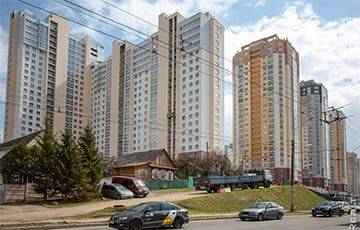 Как выглядит самая дешевая квартира в скандальном долгострое Минска