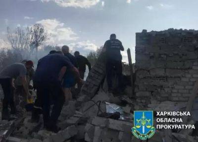 Россия ударила ракетой по магазину на Харьковщине: известно о 49 погибших