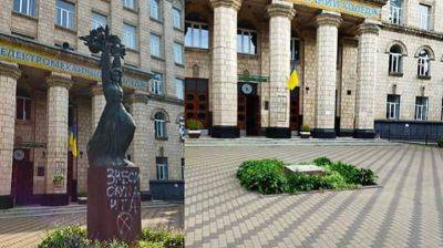 В Киеве снесли памятник советскому писателю Островскому