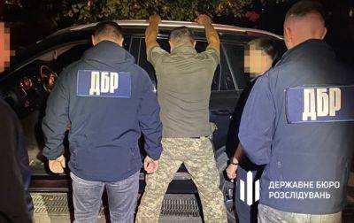 Военком в Одессе выдавал депутатам и их родственникам "белые билеты"