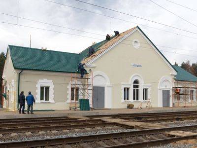 В Беларуси "хлопок" на железной дороге. Вероятно повреждены конструкции, занимающиеся разгрузкой военной техники — СМИ