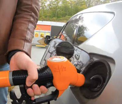 Новый удар по водителям: топливо на АЗС резко взлетело в цен