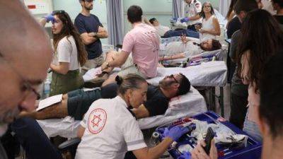 В больницах Израиля остро не хватает донорской крови: где можно сдать