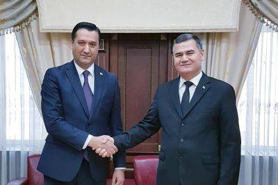 Туркменистан и Таджикистан обсуждают открытие воздушного сообщения между странами