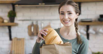 "Так нельзя": профессиональный пекарь утверждает, что люди неправильно хранят хлеб