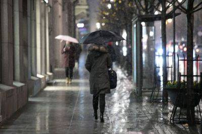 Сильный дождь и штормовой ветер – из дому лучше не выходить: синоптик Диденко предупредила о погоде на 8 октября