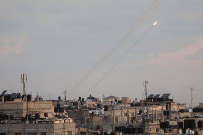 ХАМАС сделал ракетный залп по Иерусалиму, Гуш-Дану и Шарону