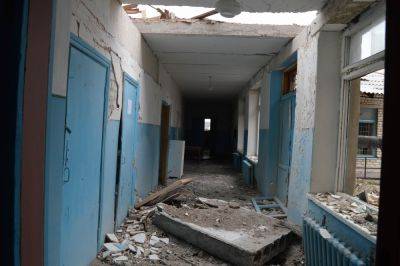 "Ненавижу ЛНР": атмосфера школ оккупированной Луганщины в одном фото