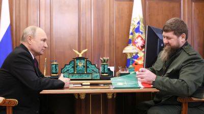 Кадыров: Путину "только что" вручили орден Кадырова