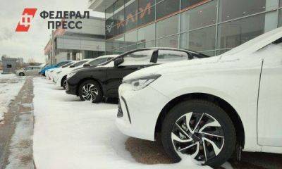 Почему россияне предпочитают китайские авто отечественным: «Российский автопром мертв»