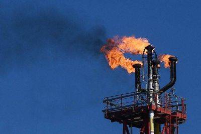 Минфин: цена барреля нефти Urals в октябре была около $82, скидка ниже $10