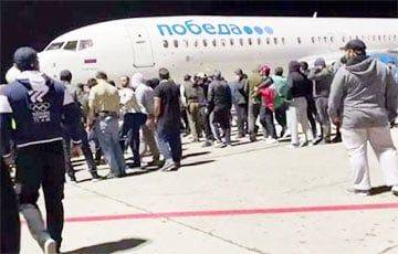 Погром в аэропорту Махачкалы: «влиятельные люди» вышли с предложением к властям Дагестана - charter97.org - Белоруссия - Махачкала - респ. Дагестан