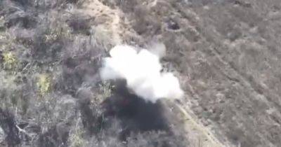 Сделали контрольный удар: украинские бойцы уничтожили советский миномет "Василек" (видео)