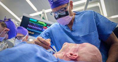 В США впервые пересадили мужчине донорский глаз: хирурги называют результаты "прорывом" (фото)