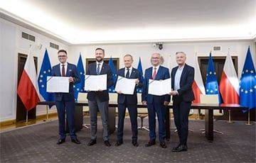Лидеры польской оппозиции подписали коалиционное соглашение